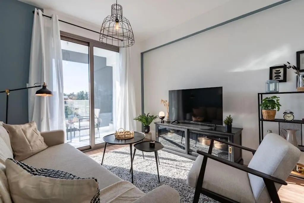 Moon Light 1-Bedroom Apartment In Larnaca Cyprus